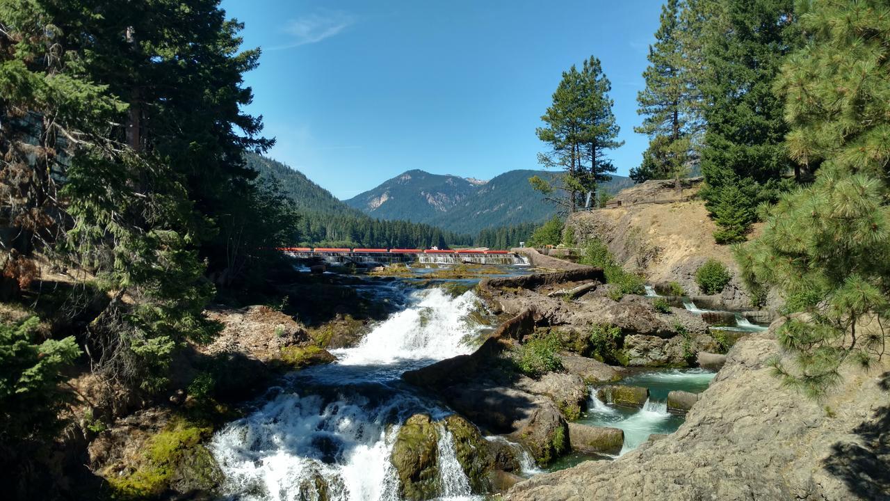 White Pass Log Cabin Luxury Retreat Rimrock Buitenkant foto